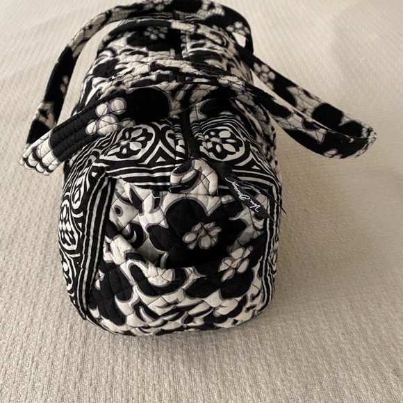 Vera Bradley Women's Cotton Large Travel Duffel Bag - Picture 5 of 8